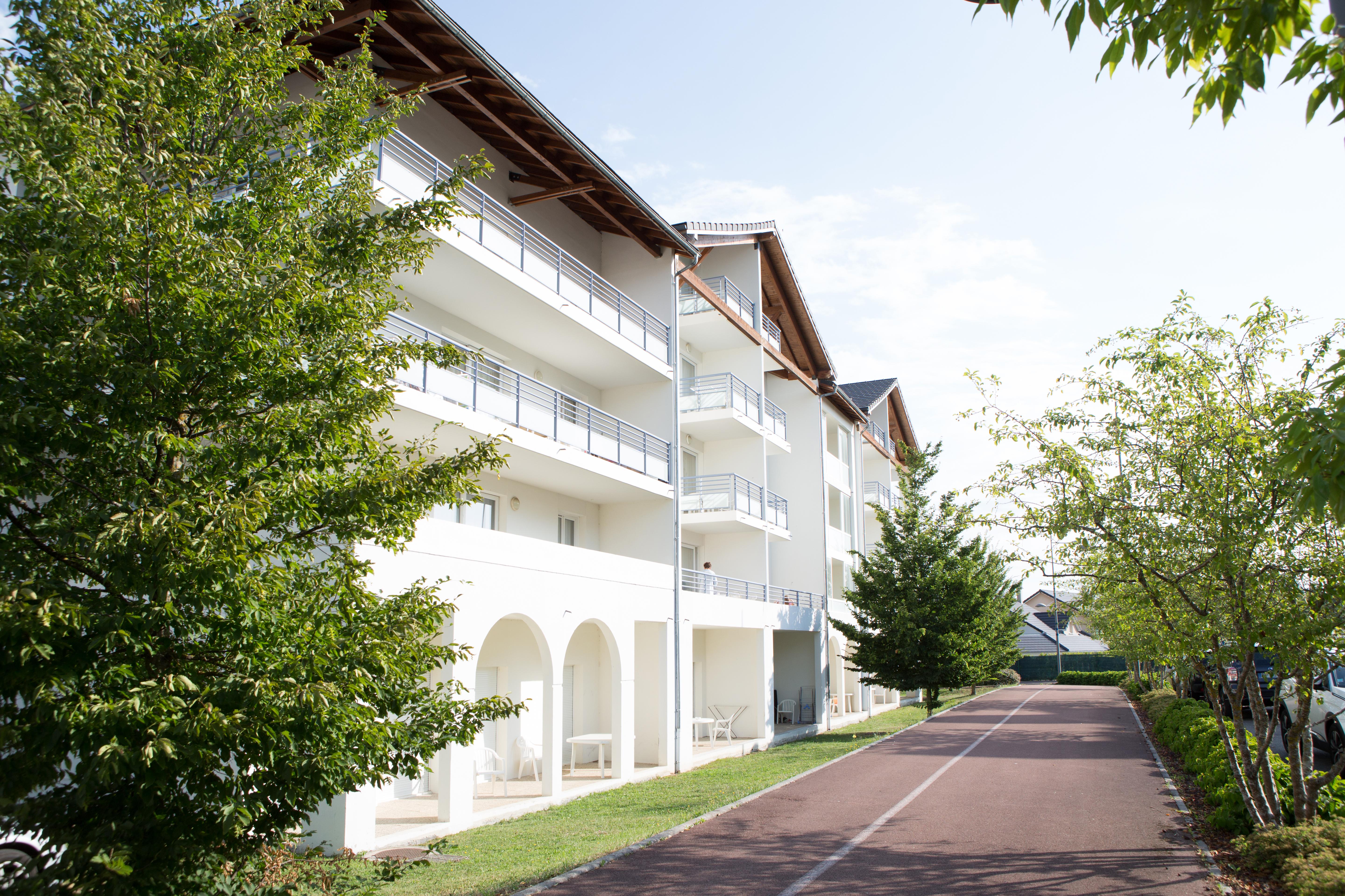 Comfort Aparthotel Divonne La Versoix Экстерьер фото