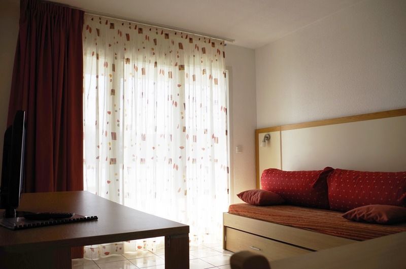 Comfort Aparthotel Divonne La Versoix Экстерьер фото