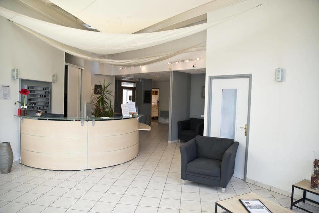 Comfort Aparthotel Divonne La Versoix Экстерьер фото