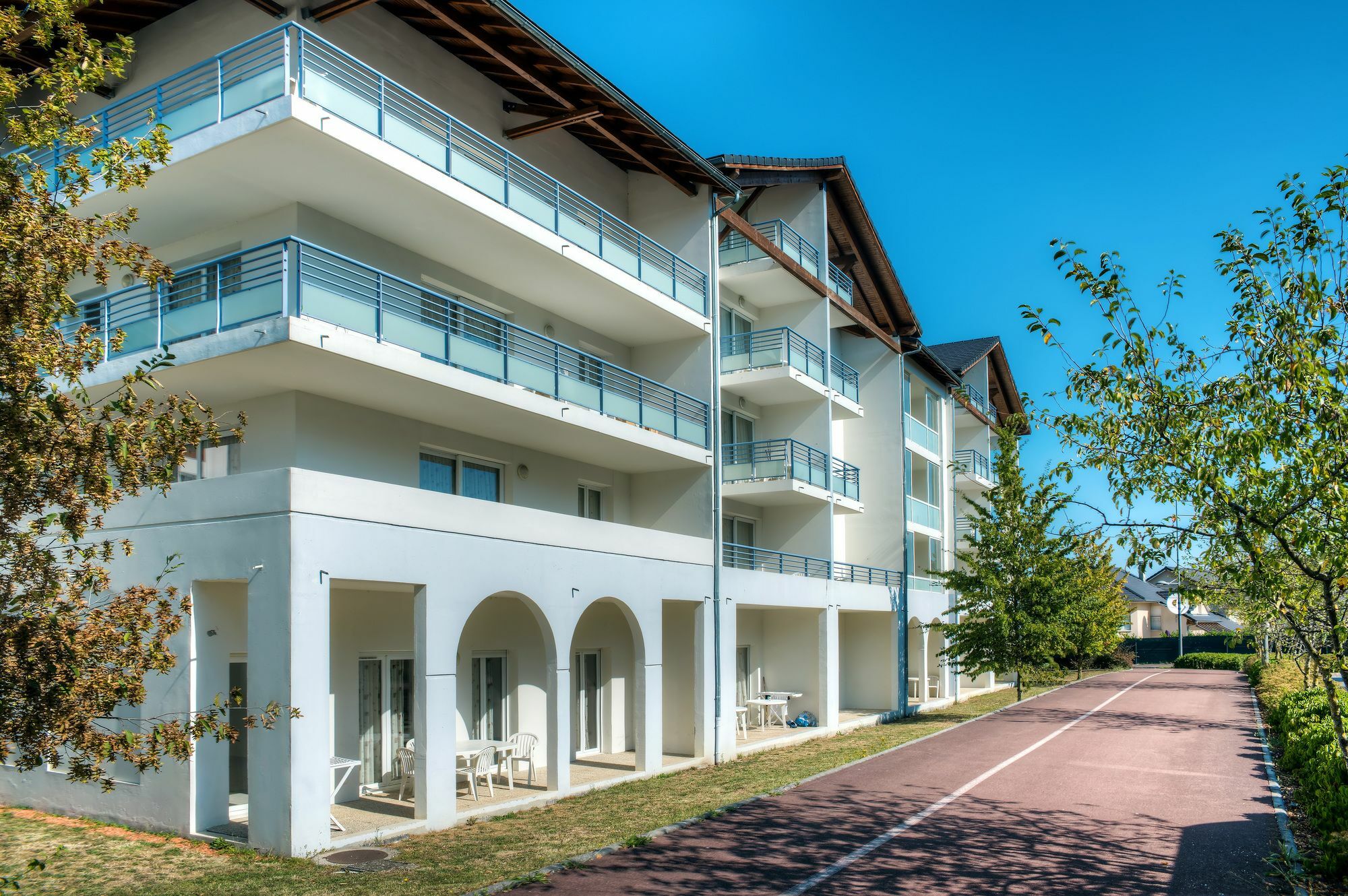 Comfort Aparthotel Divonne La Versoix Экстерьер фото